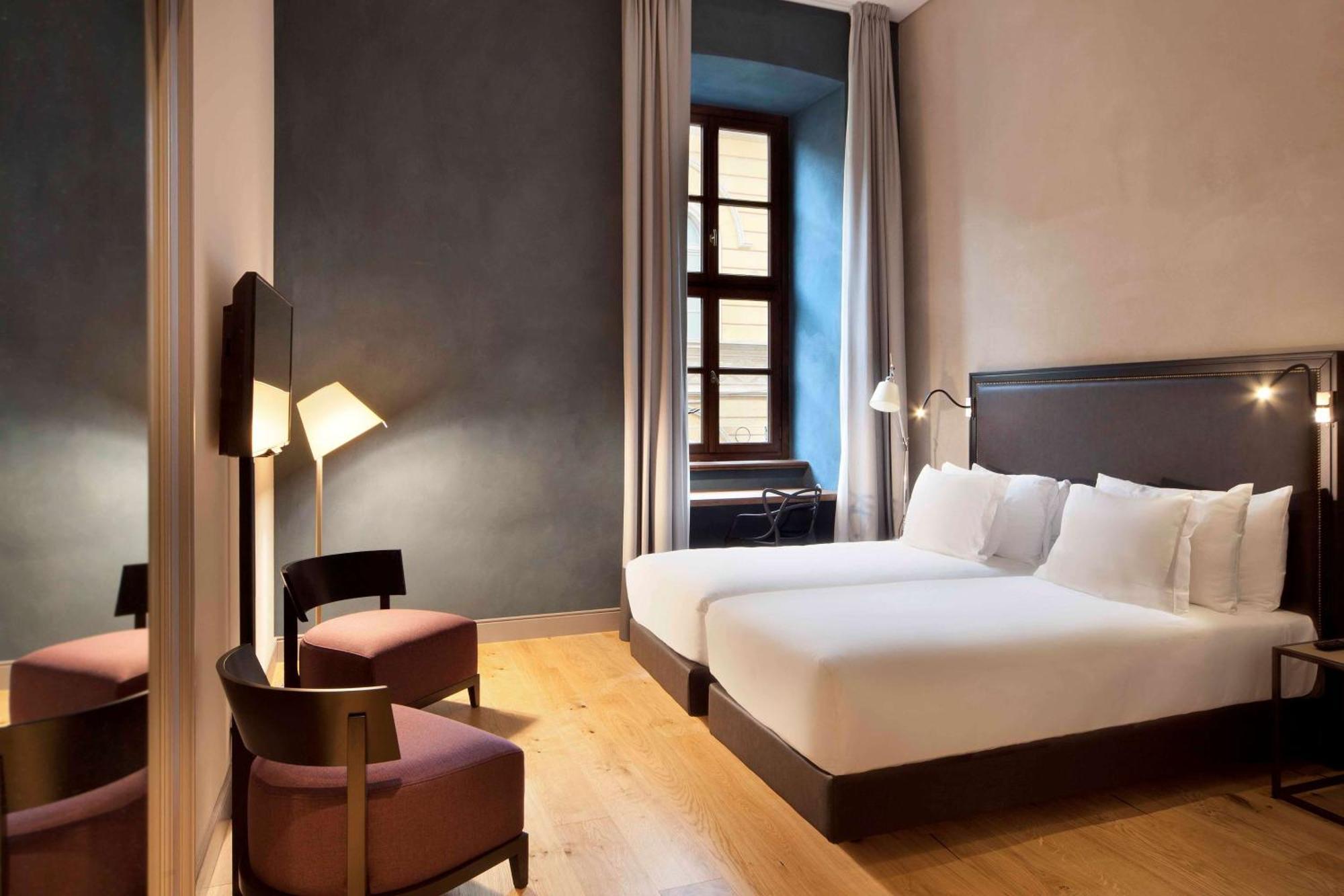 Hotel NH Collection Torino Piazza Carlina Esterno foto