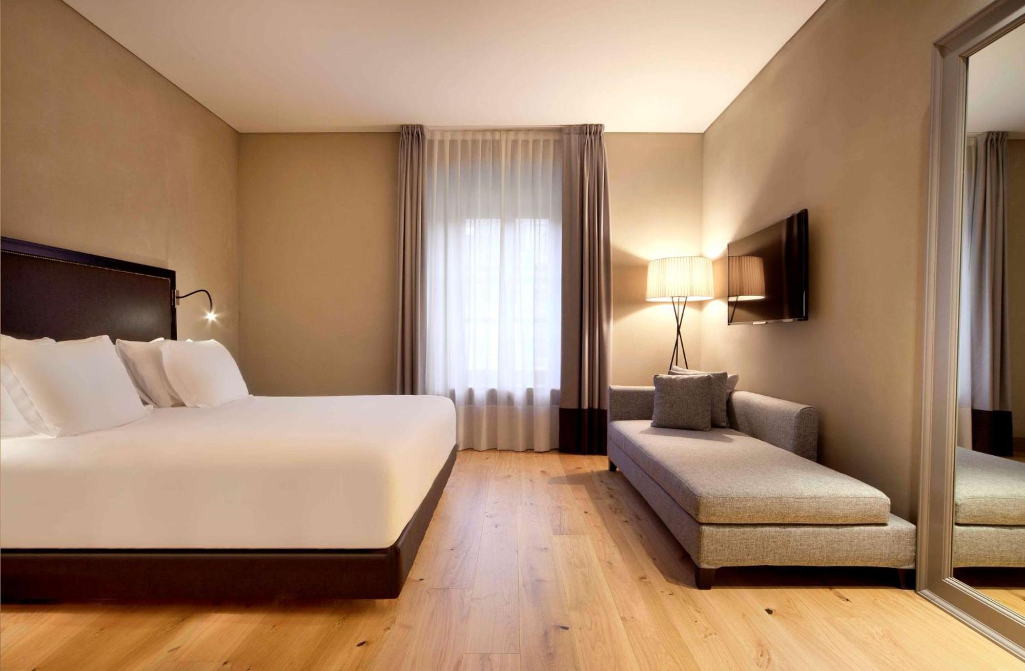 Hotel NH Collection Torino Piazza Carlina Esterno foto