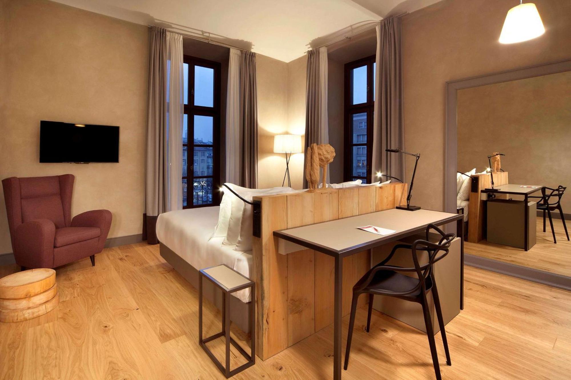 Hotel NH Collection Torino Piazza Carlina Esterno foto