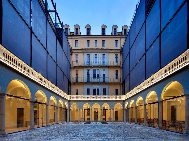 Hotel NH Collection Torino Piazza Carlina Esterno foto
