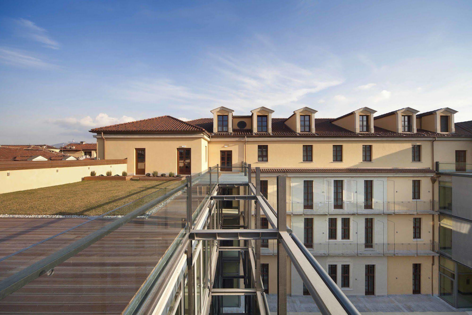 Hotel NH Collection Torino Piazza Carlina Esterno foto