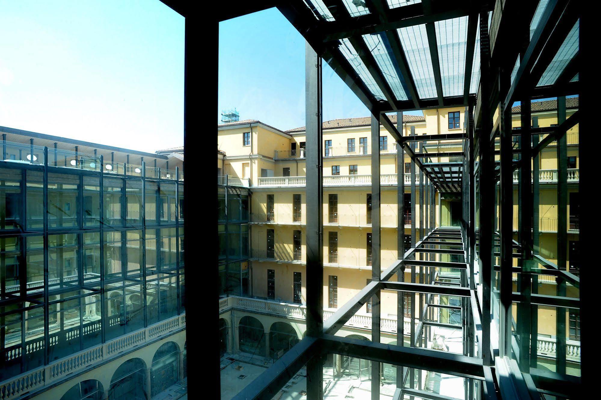 Hotel NH Collection Torino Piazza Carlina Esterno foto