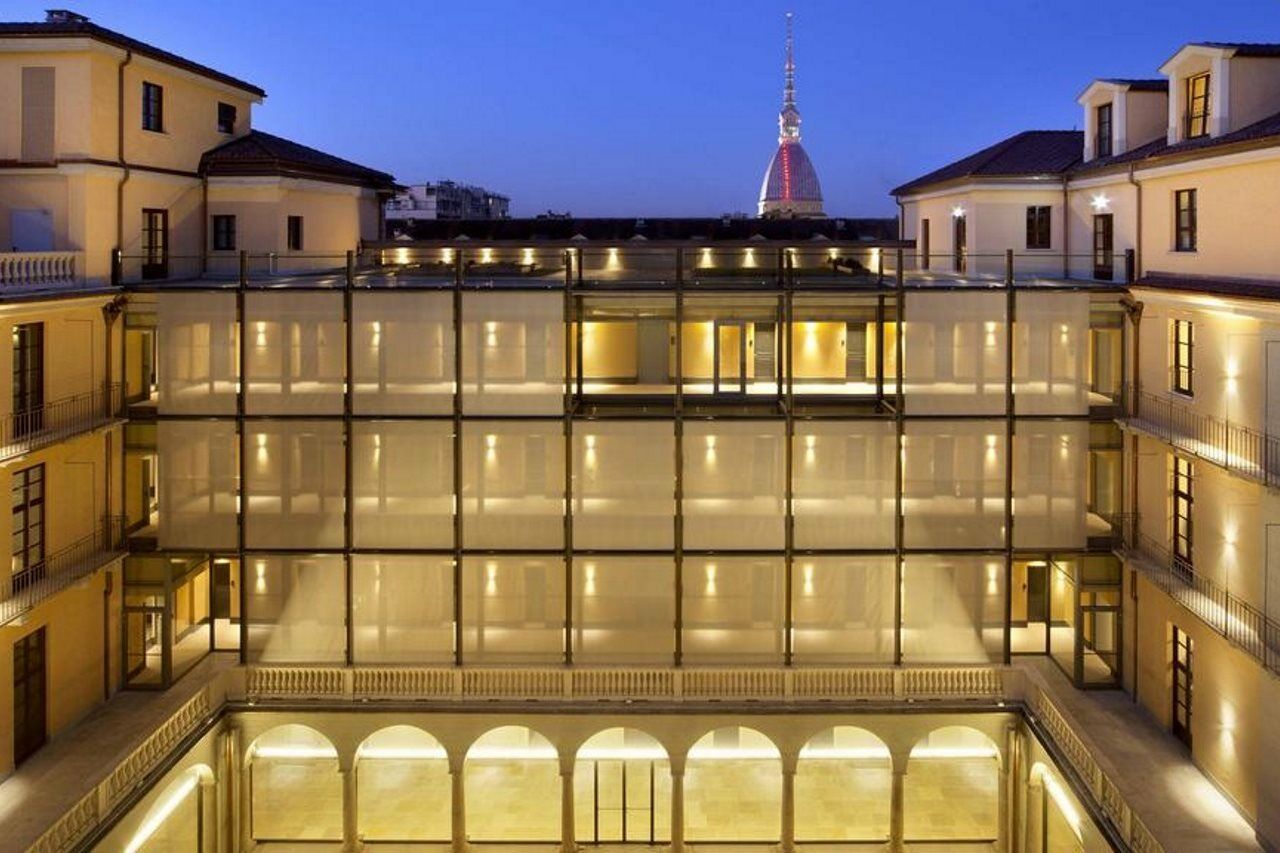 Hotel NH Collection Torino Piazza Carlina Esterno foto